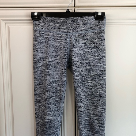 Ivivva by Lululemon reversible girls leggings 🍋 - Picture 2 of 12